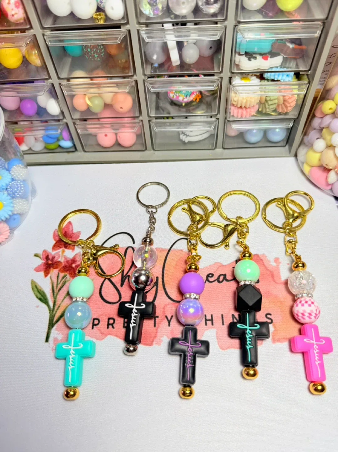 Handmade Cross Keychains image indicator(2)