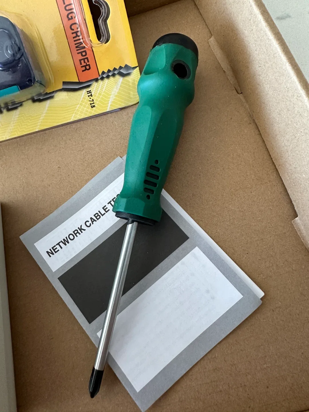 Network Cable Tester Kit with Crimper & Connectors image indicator(7)