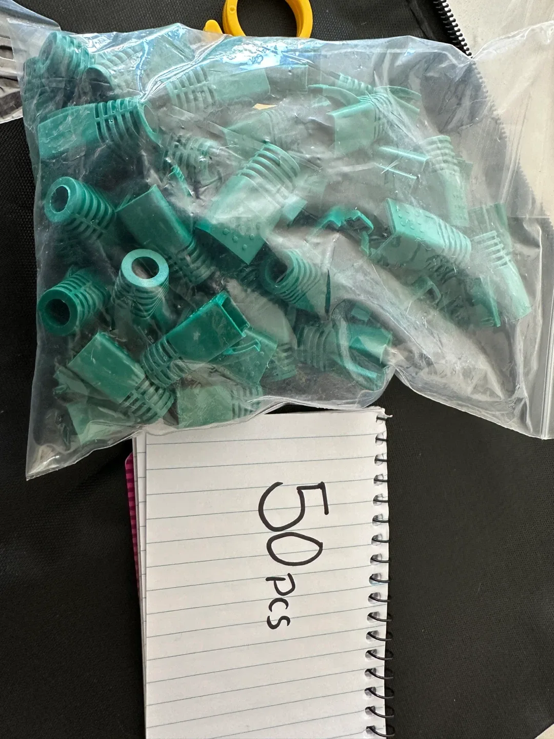 Network Cable Tester Kit with Crimper & Connectors image indicator(8)