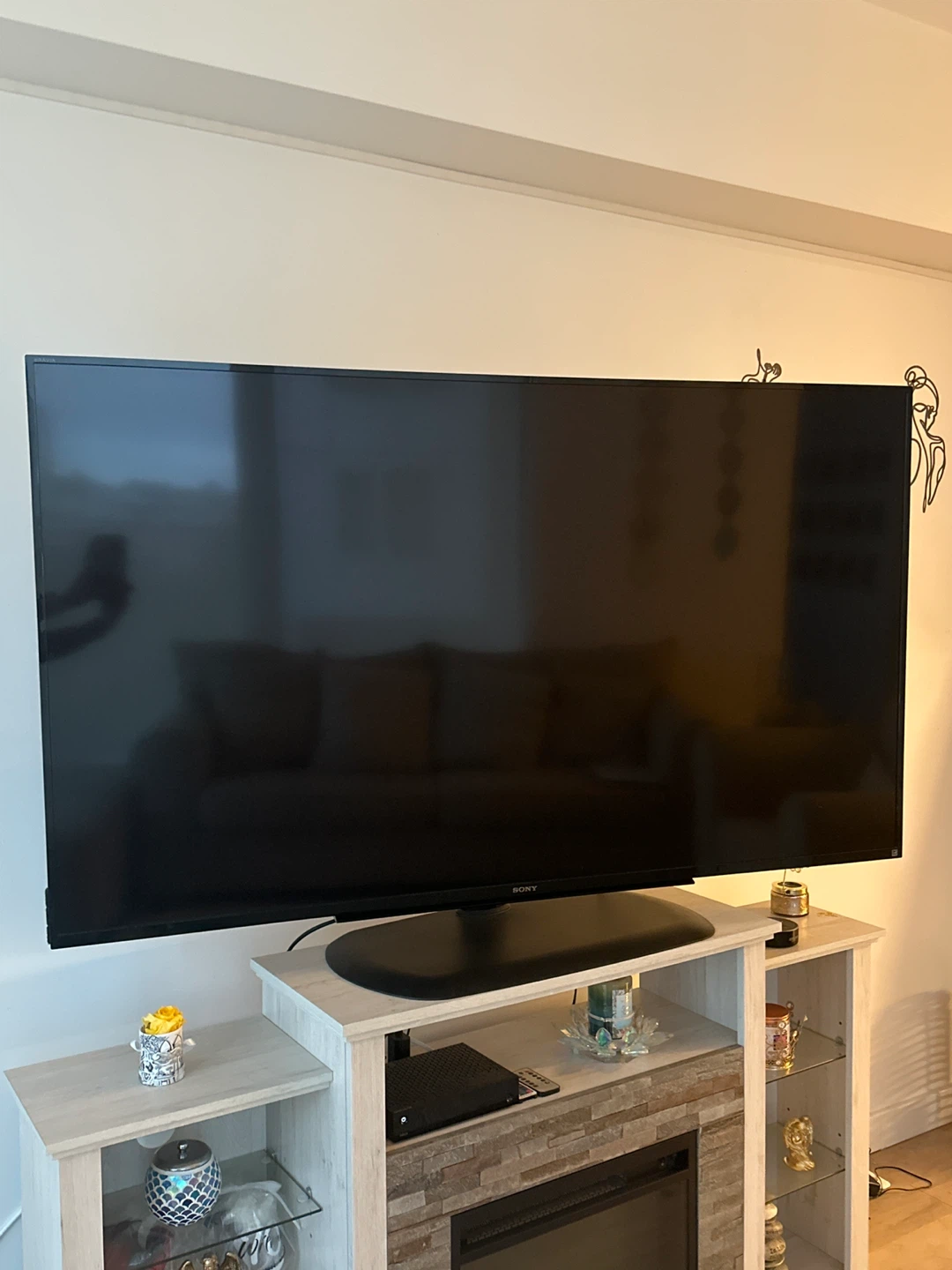 50’ Sony TV - photo 2