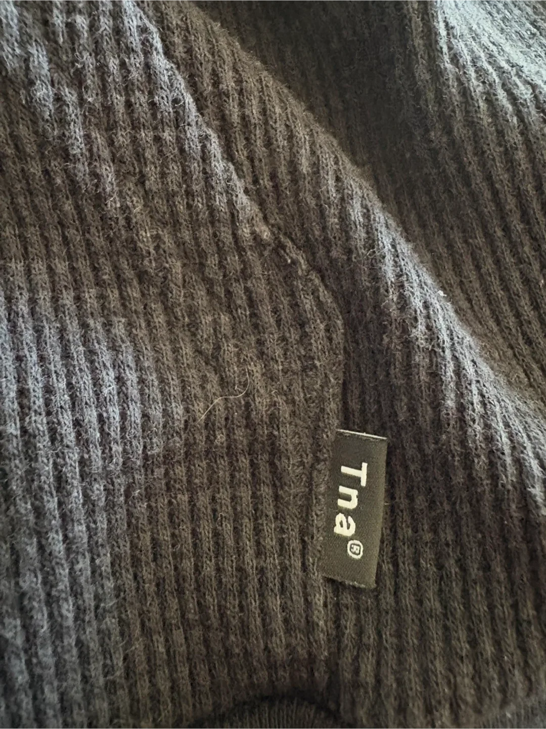 Tna Black Zip-Up Hoodie - Size M image indicator(3)