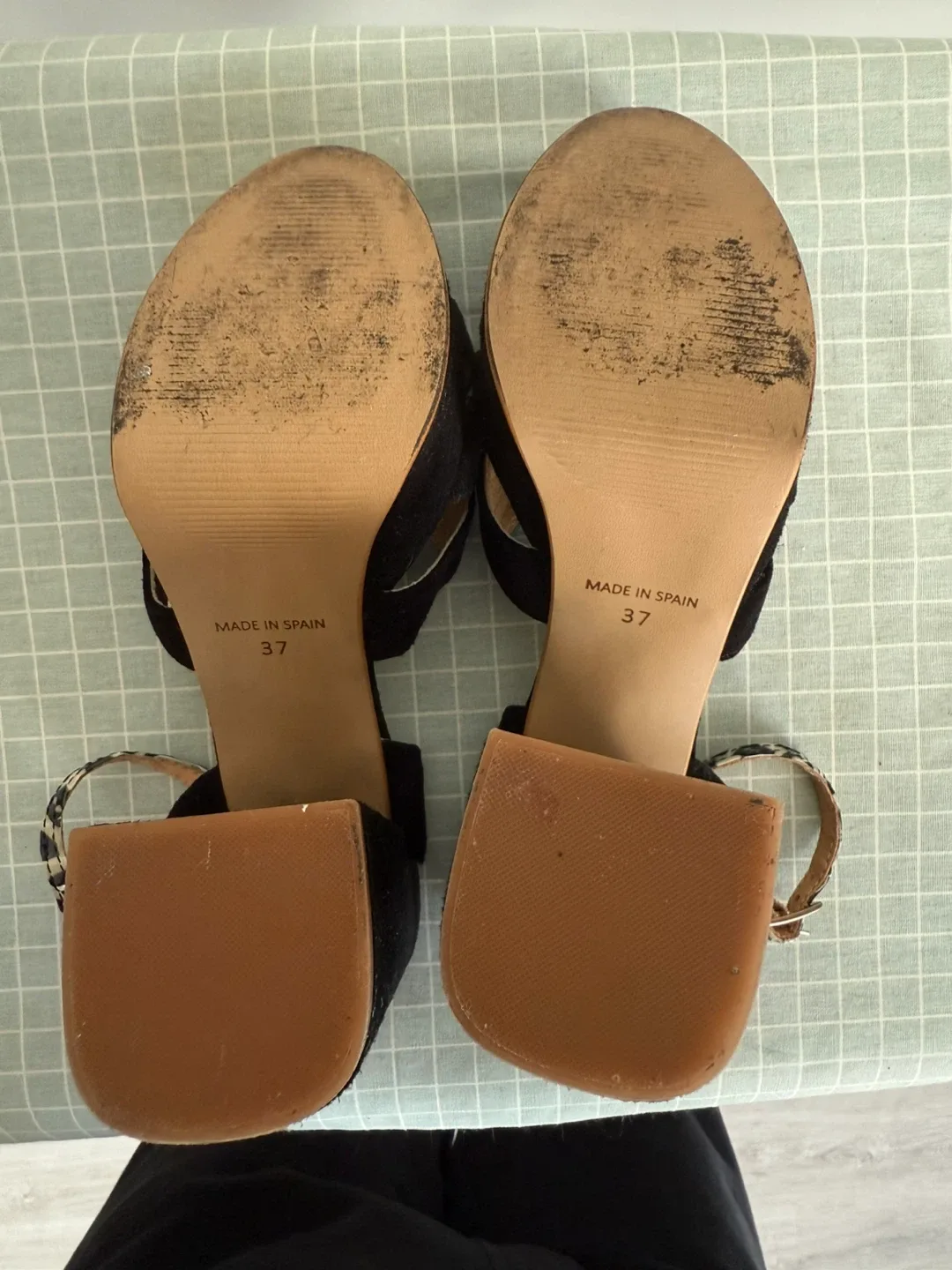 Black Platform Heels - Size 7 image indicator(4)