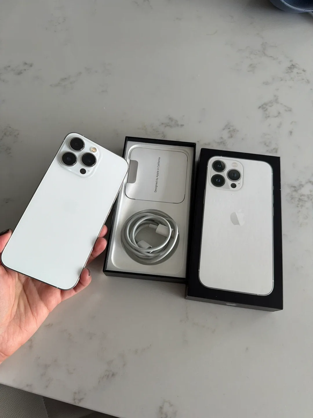 iPhone 13 Pro 256GB Silver Perfect Condition image indicator(2)