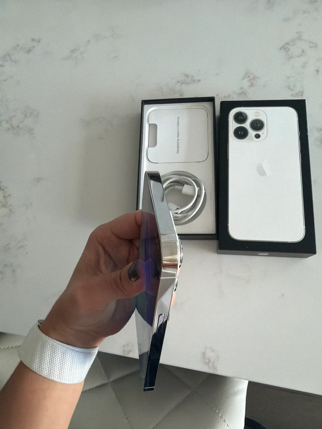 iPhone 13 Pro 256GB Silver Perfect Condition image indicator(7)