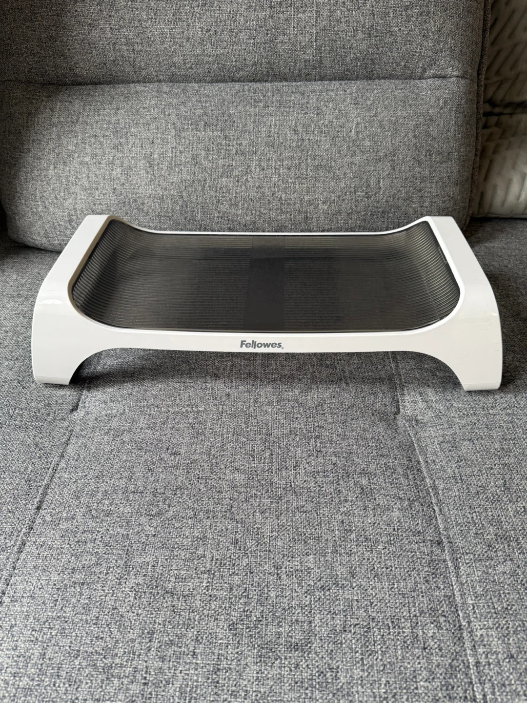 Fellowes Monitor Stand - photo 4