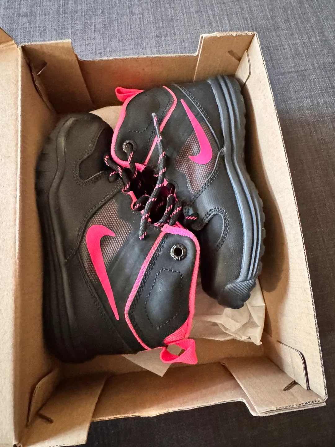 Nike Hills Mid (TD) Kids Boots - Size 9C image indicator(3)