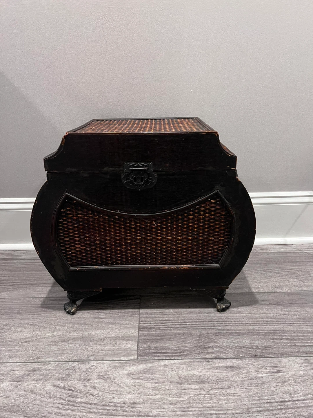 Woven Storage Trunk