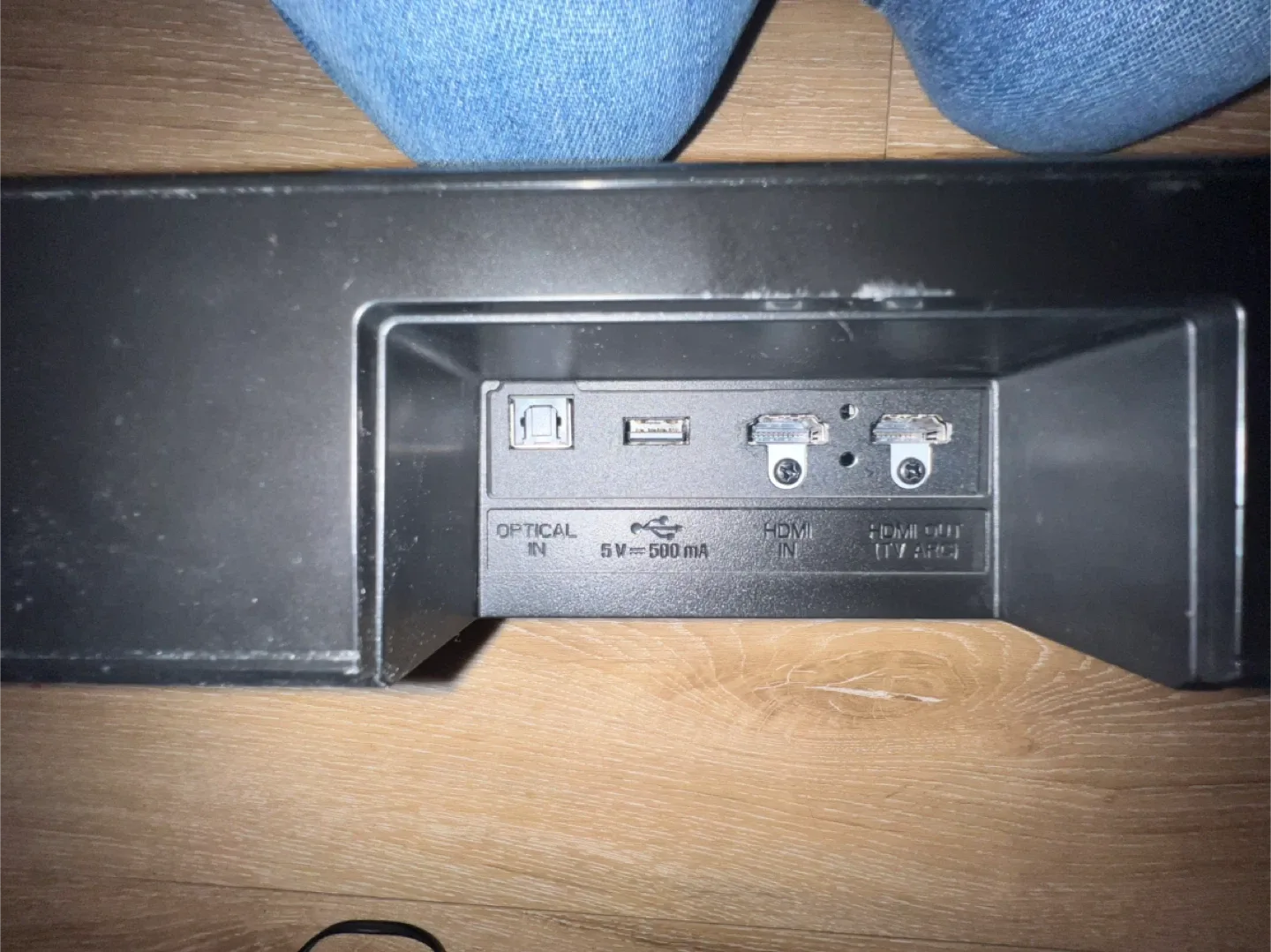 LG SN7Y Wireless Sound Bar with Subwoofer image indicator(3)