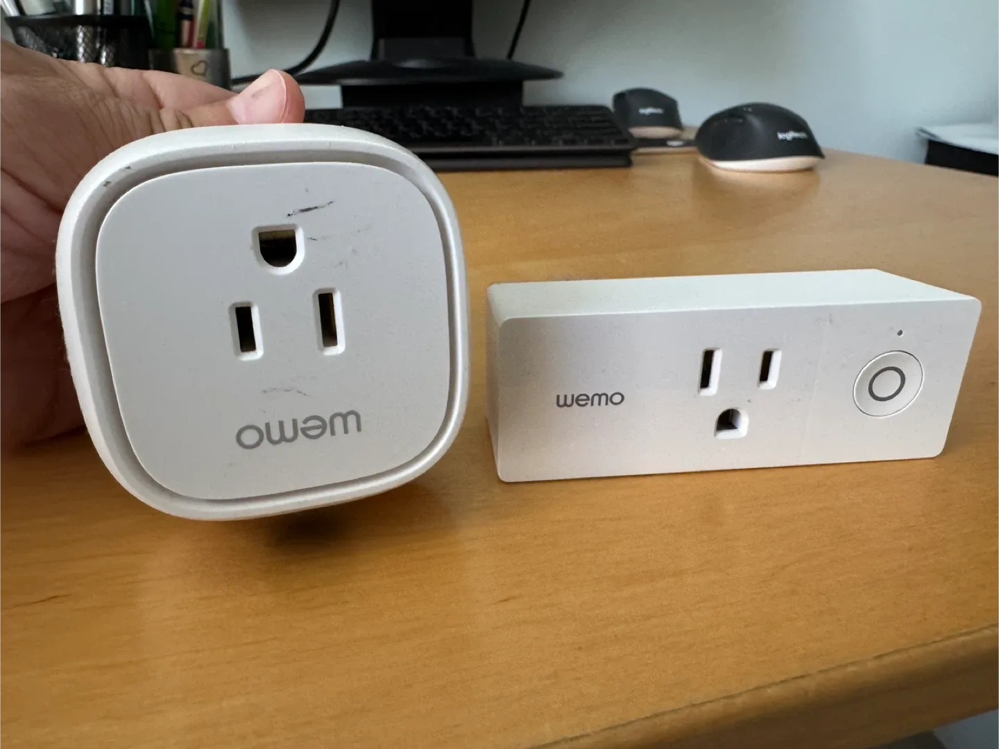 Wemo Mini Smart Plug F7C063 & Insight F7C029 thumbnail