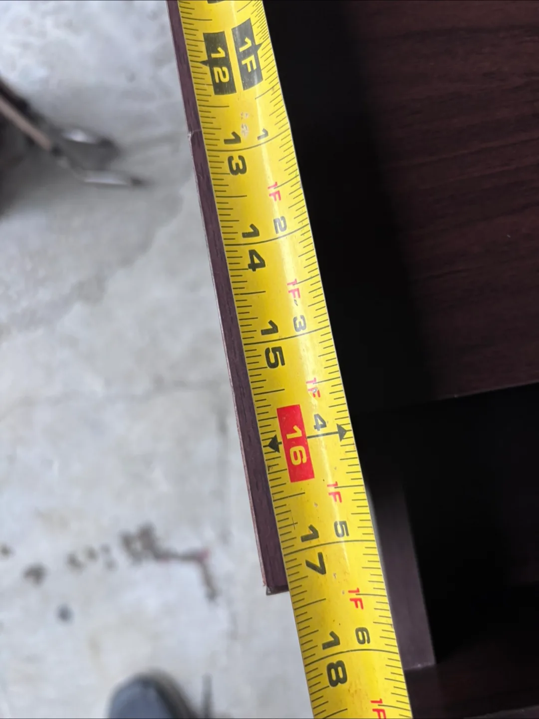 Brown 6-Drawer Dresser image indicator(6)