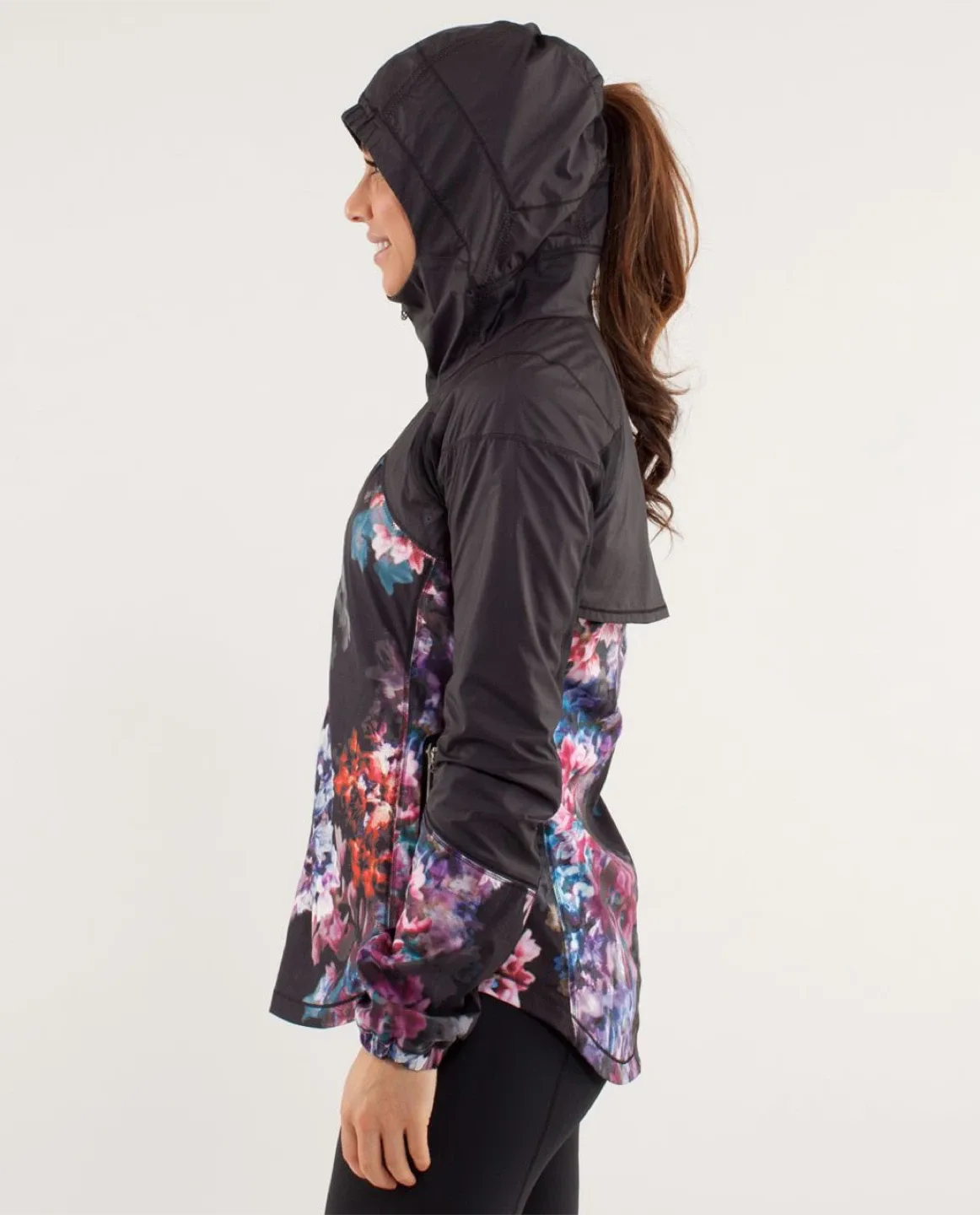 Lululemon Floral Print Running Jacket image indicator(2)