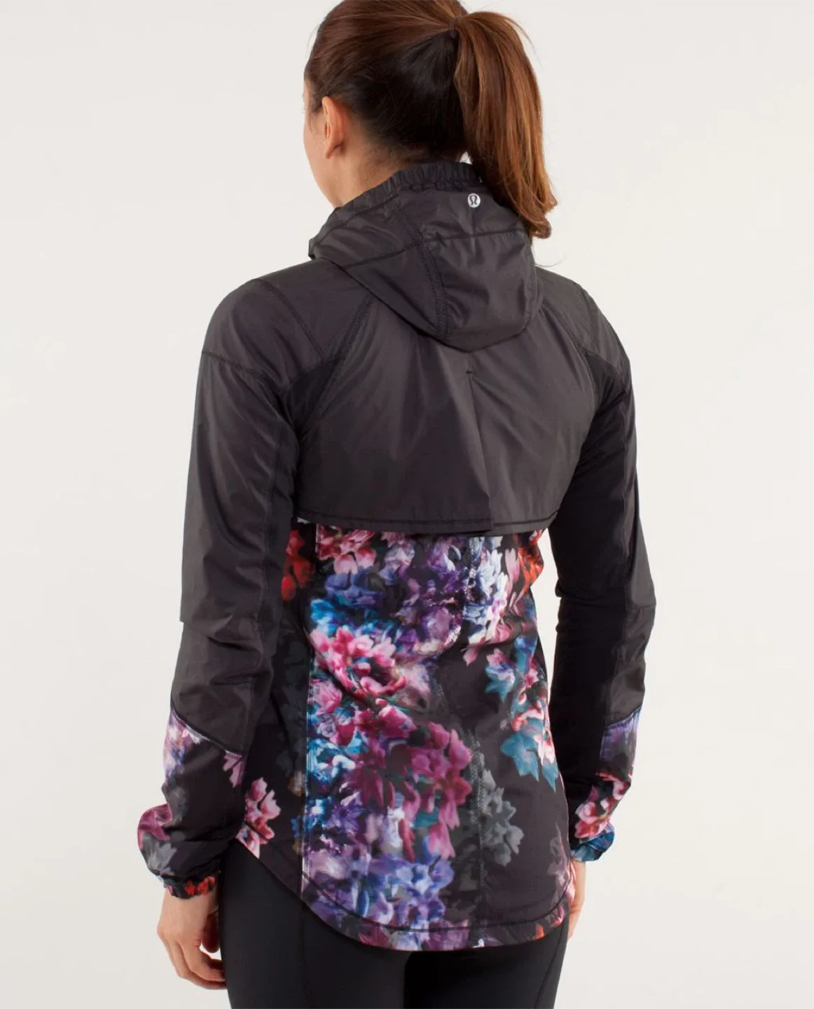 Lululemon Floral Print Running Jacket image indicator(5)