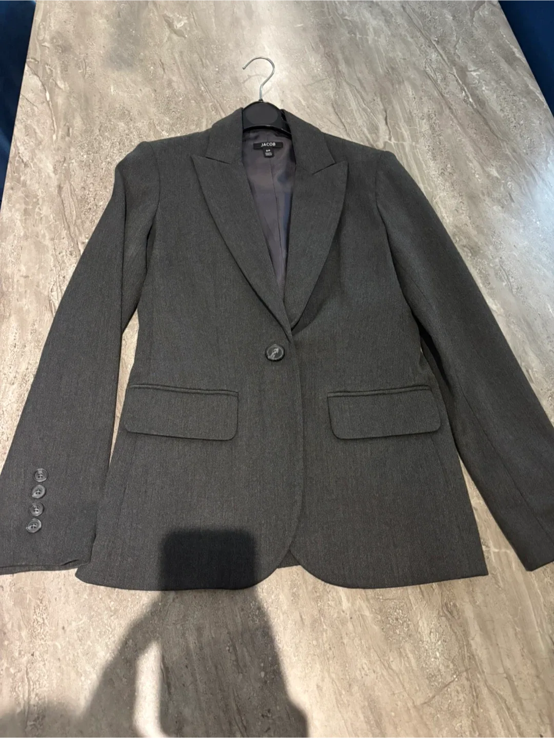 Women ‘s Jacob Grey 2 piece pant suit, Size 3/4 image indicator(4)