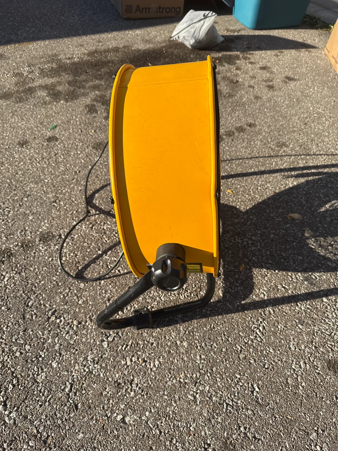 DeWalt Yellow Industrial Fan - photo 3