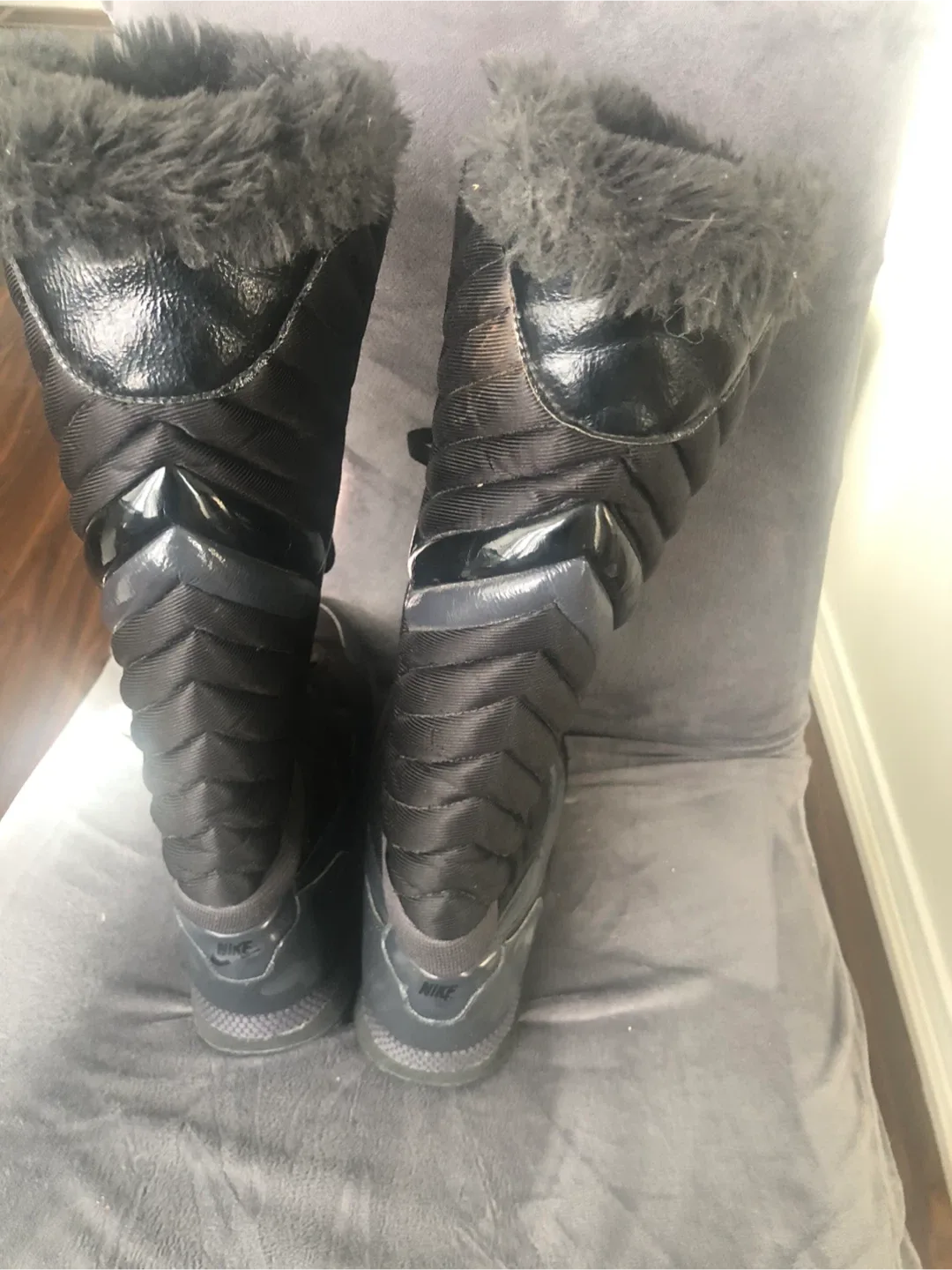 Assorted Women's Boots image indicator(2)