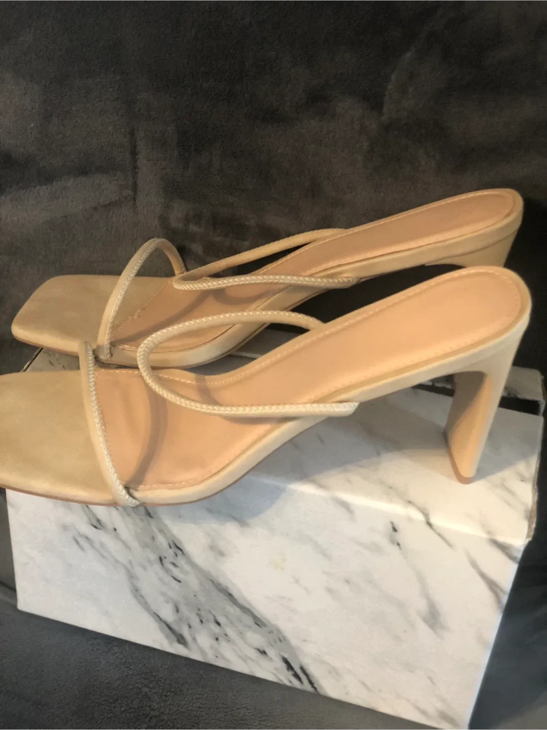 Assorted Women's Boots image indicator(5)