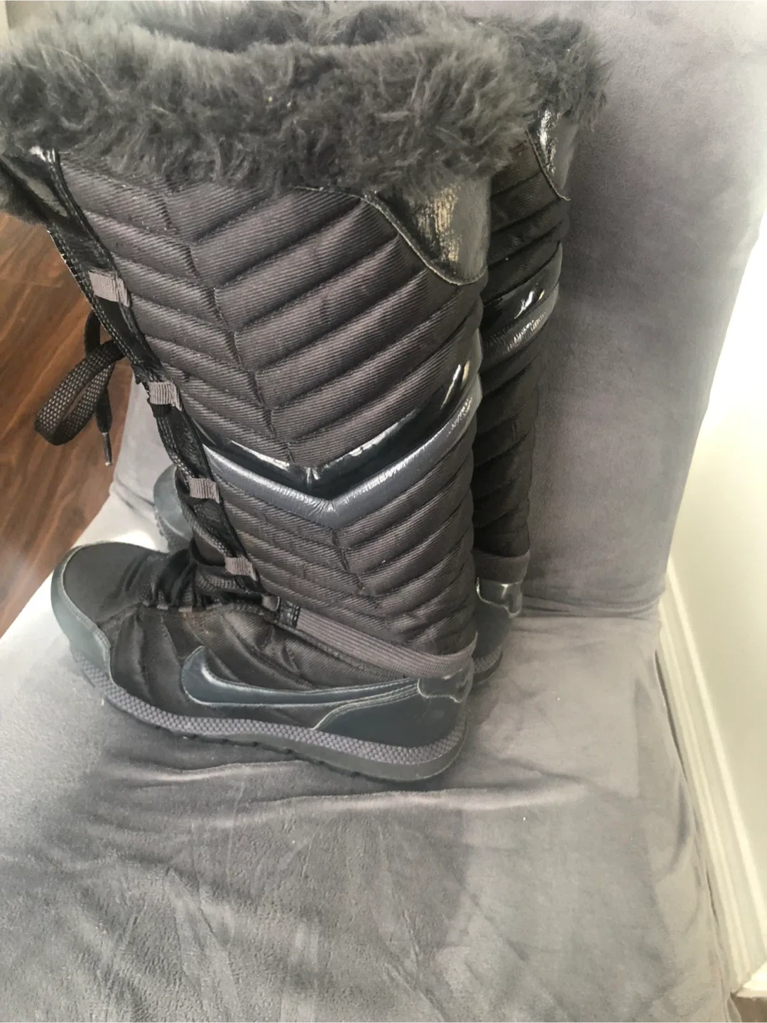 Assorted Women's Boots image indicator(3)