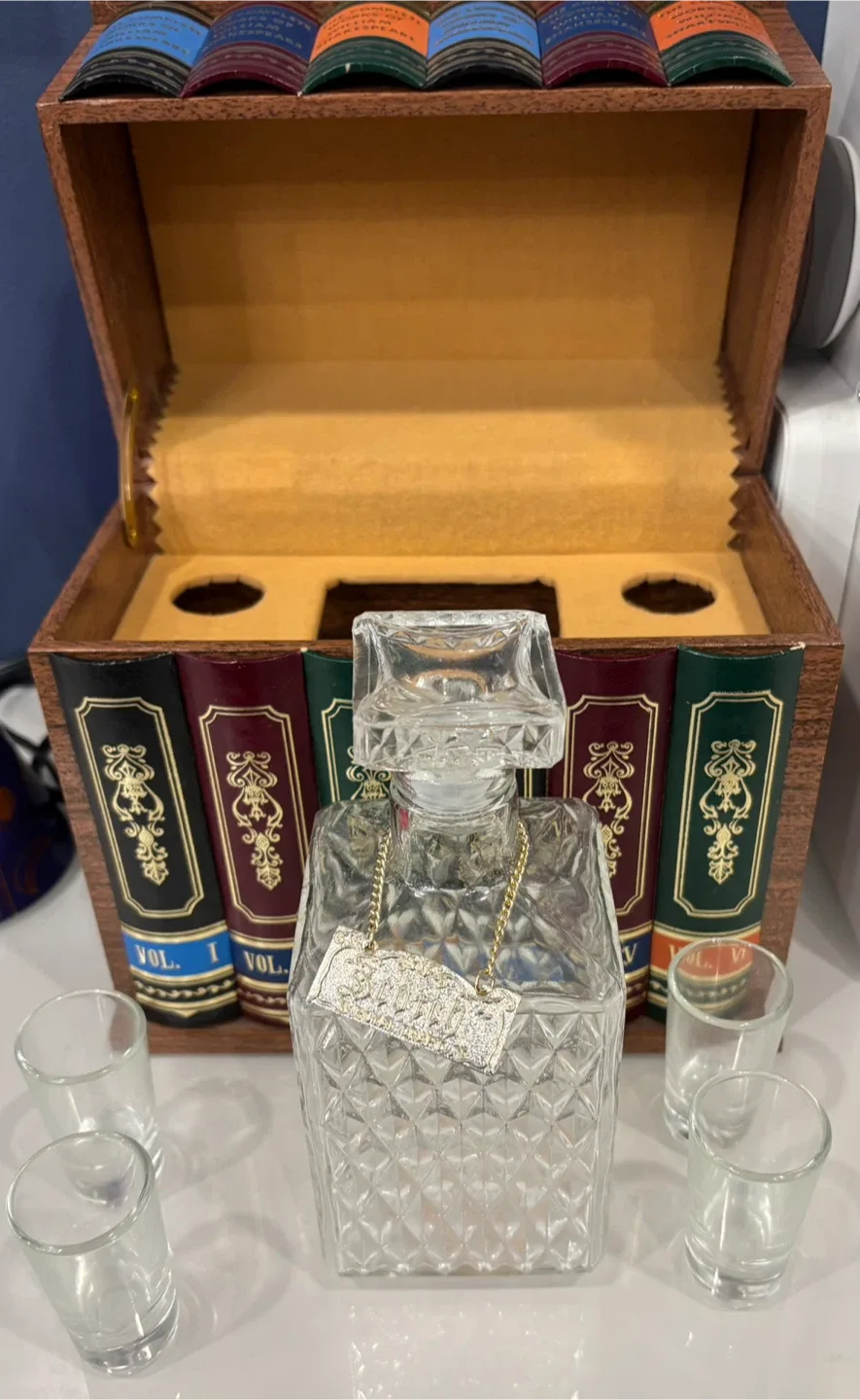 Shakespeare Decanter Set with Shot Glasses & Book Box image indicator(4)
