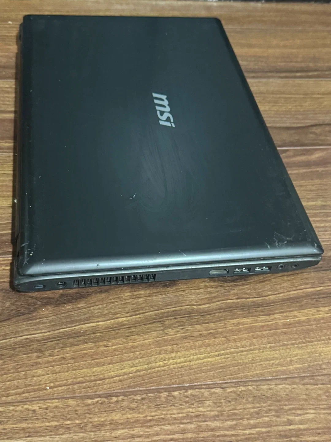 $60 broken MSI notebook PC model: MS-16G5, no battery & charger image indicator(5)
