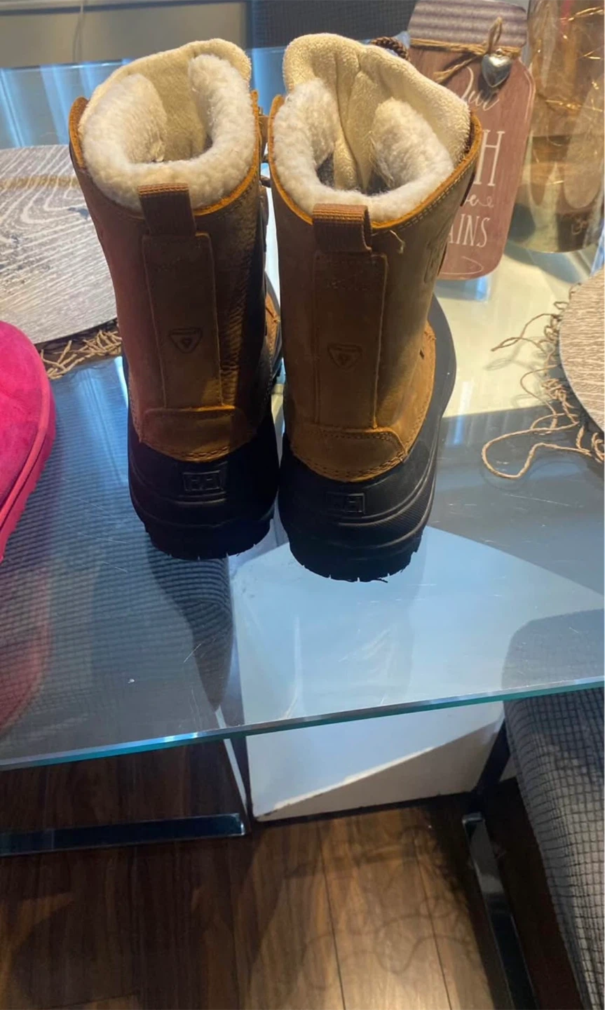Cougar Women's Winter Boots, Size 8