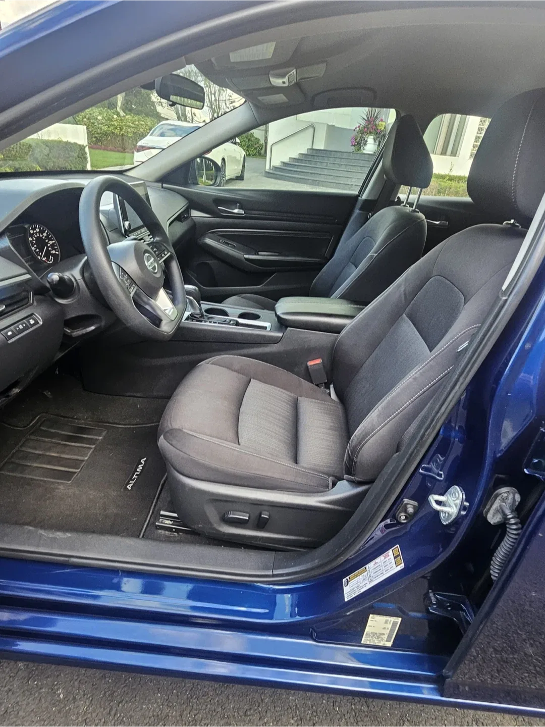 2020 Nissan Altima S image indicator(7)