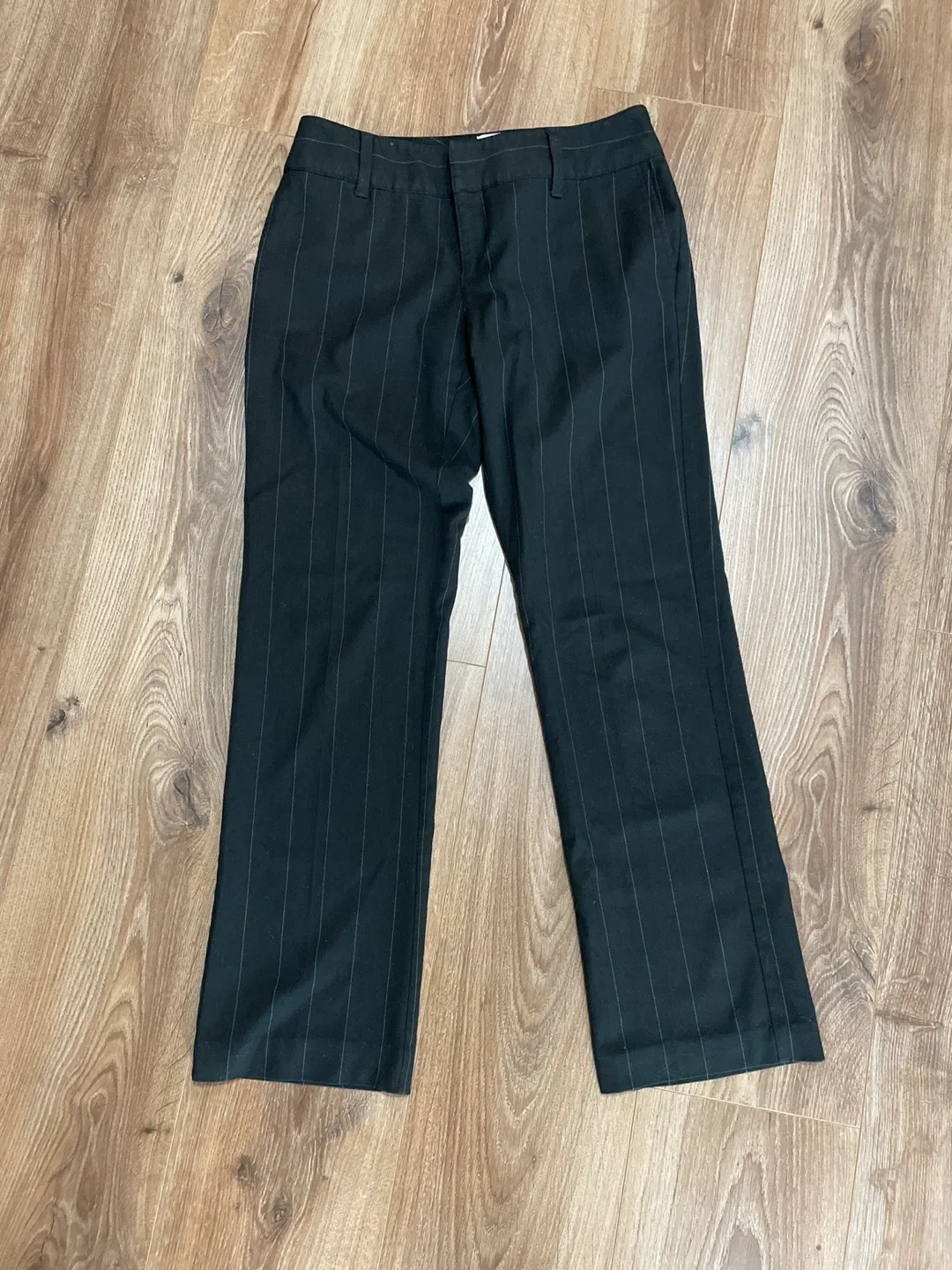 Old Navy Women's Black Pinstripe Stretch Pants - Size 2 thumbnail