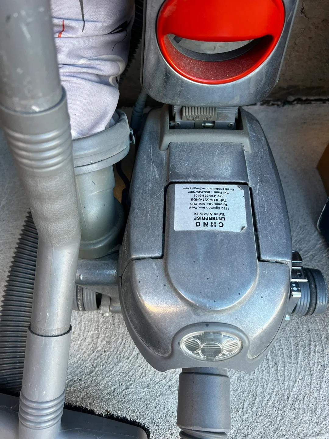 Kirby Sentria Floor Care System Vacuum image indicator(4)