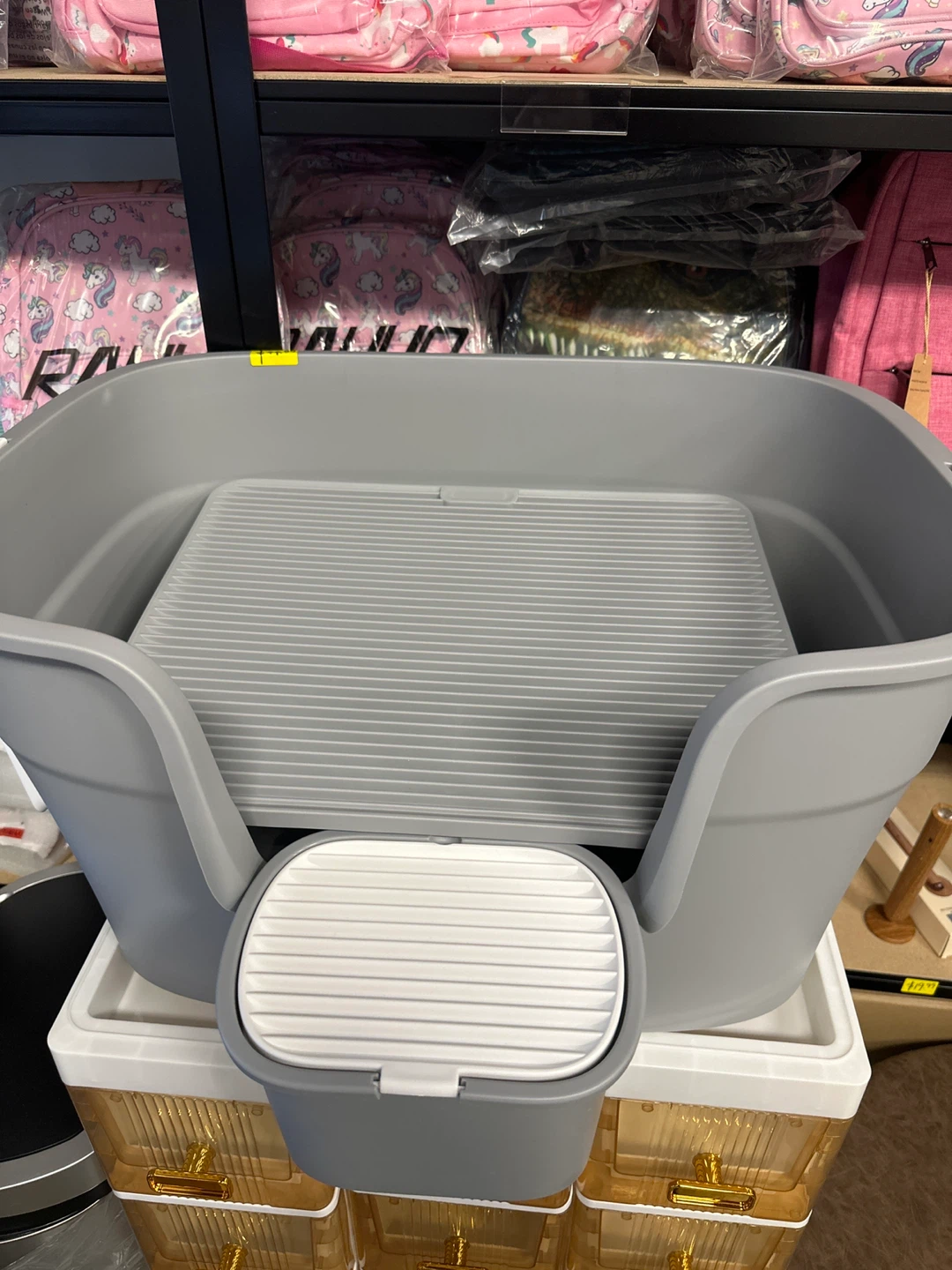 Grey Litter Box with Sifting Tray