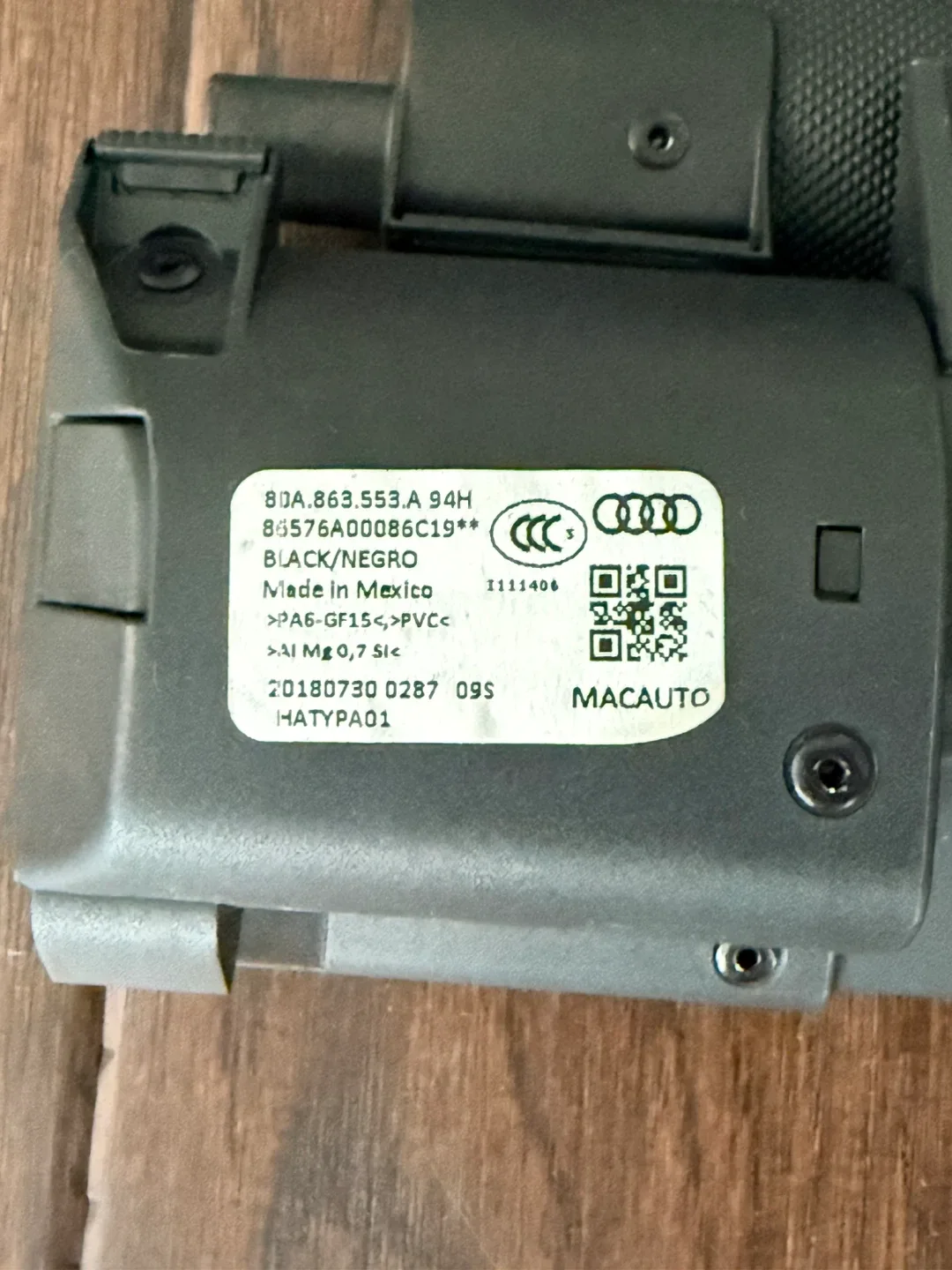 Audi 80A.863.553.A 94H Cargo Cover - Black image indicator(3)