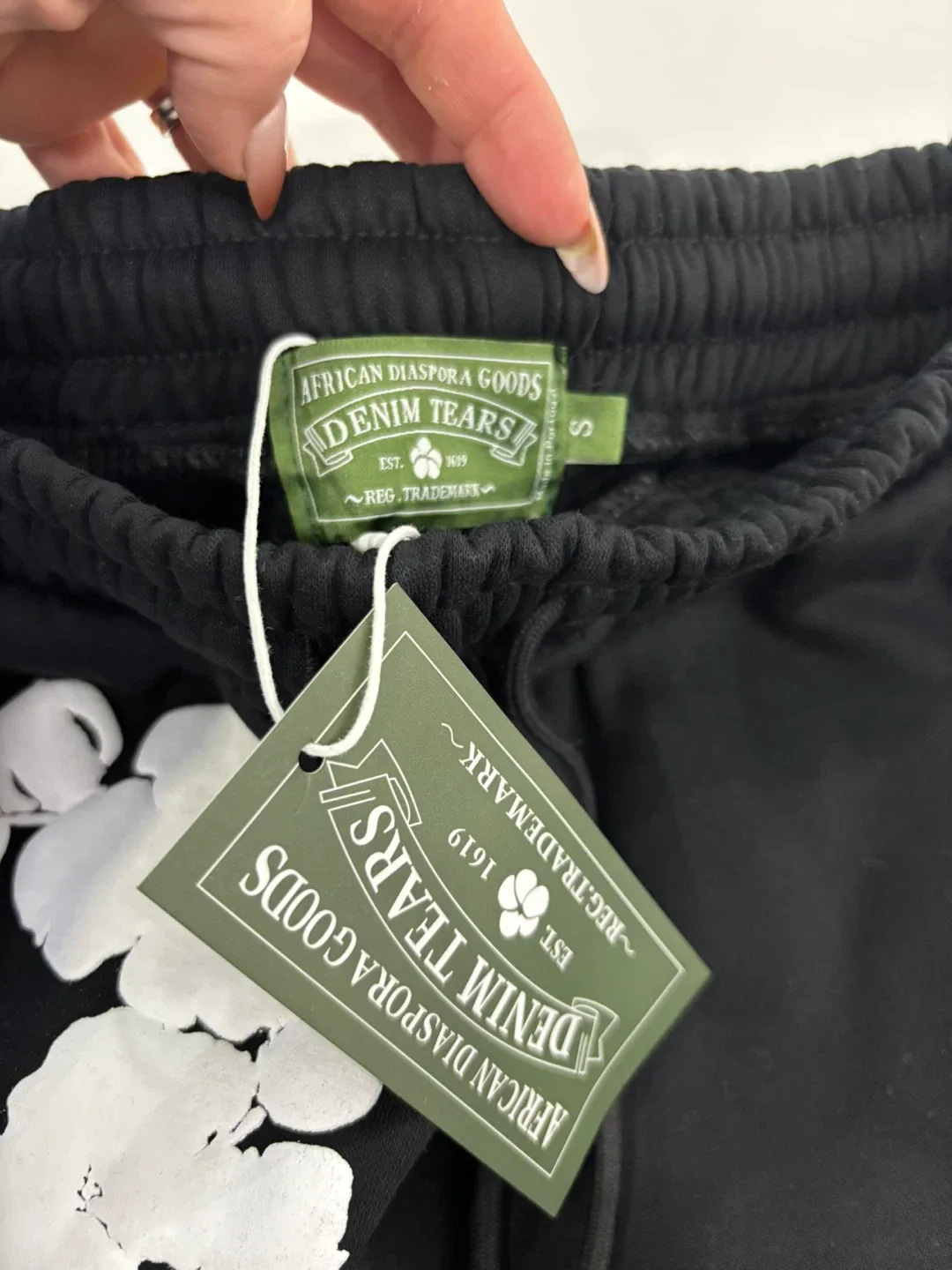 Denim Tears African Diaspora Goods Sweatpants - Size S image indicator(2)