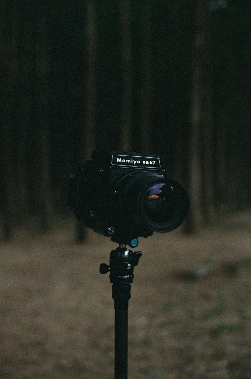 Mamiya RB67 pro sd Camera with + Prism finder image indicator(2)