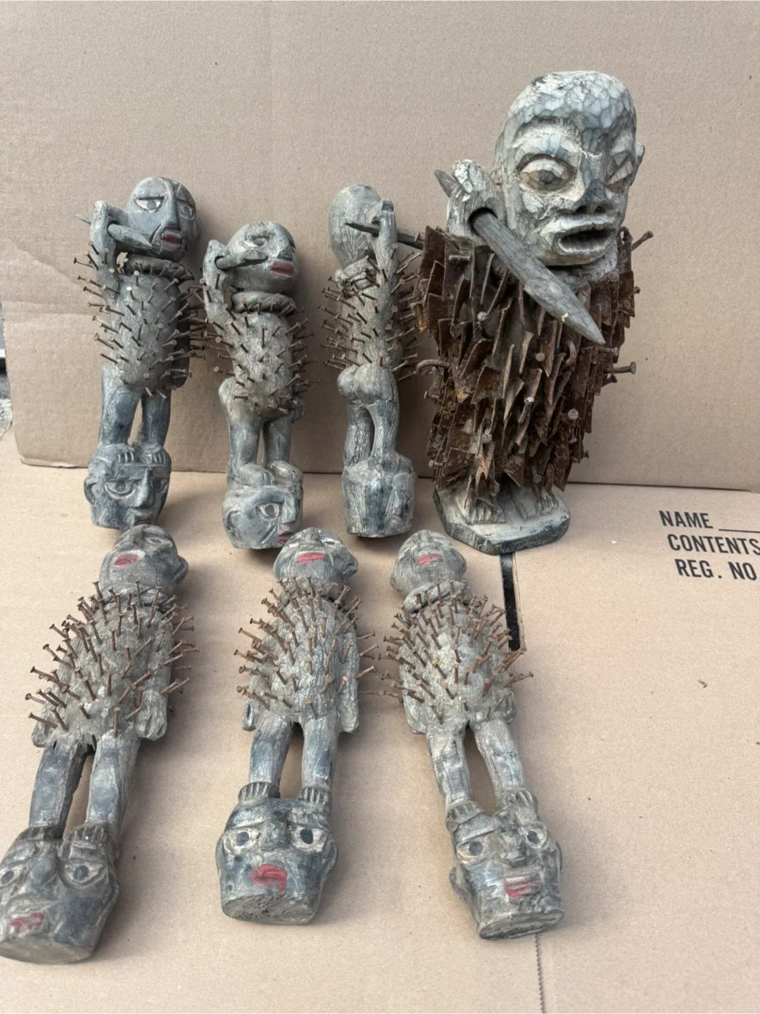 African Masks image indicator(10)