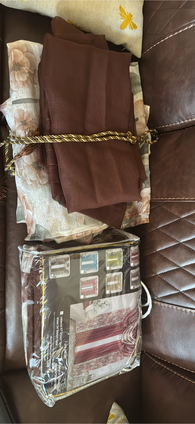 New Floral & Brown Curtain Set