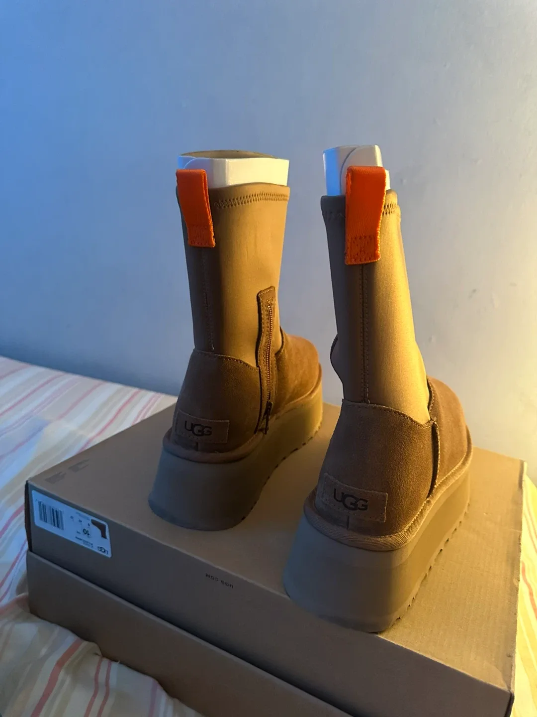 UGG image indicator(4)