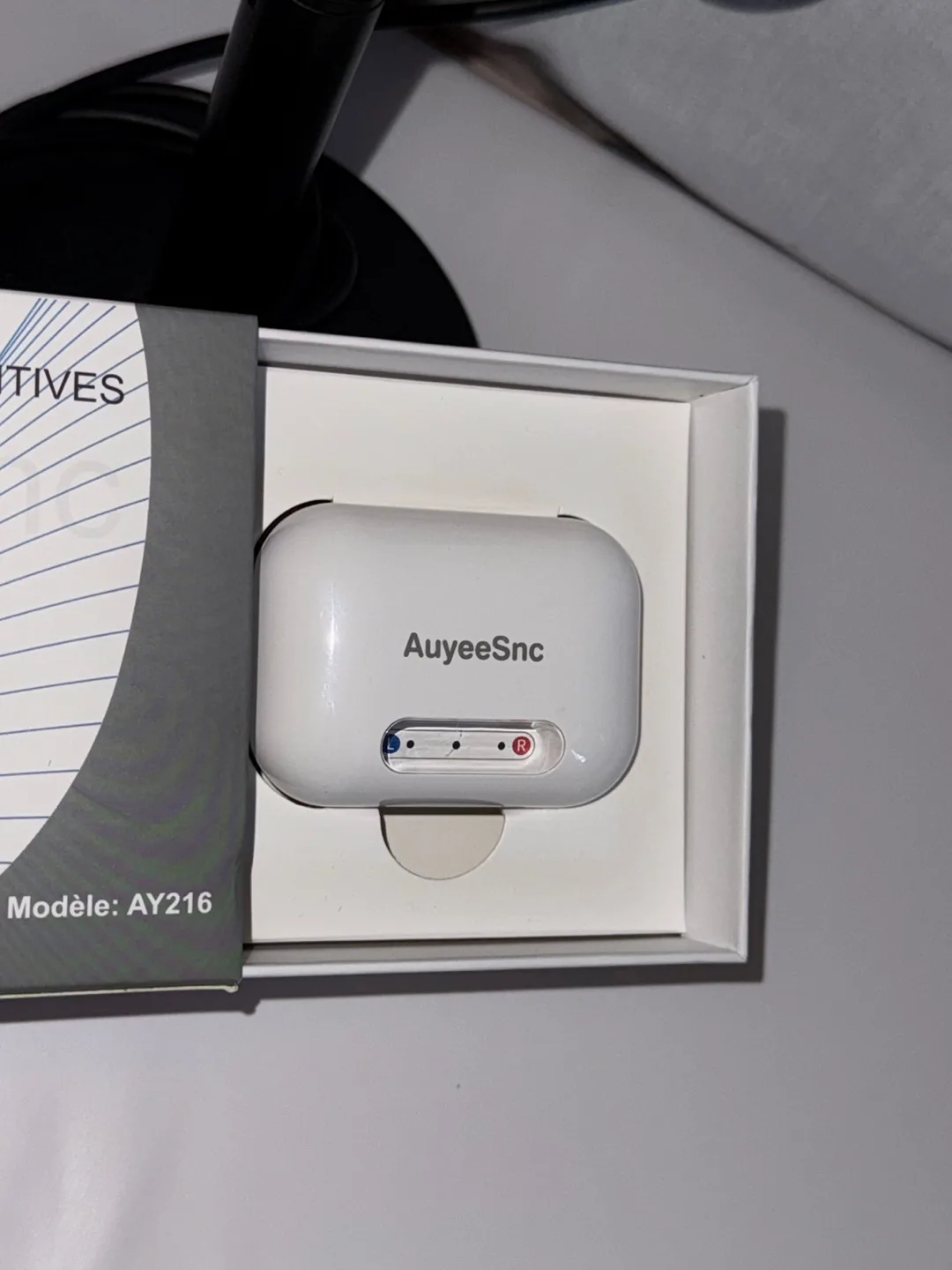 Auyeesnc ITE Hearing Aids - New in Box image indicator(4)