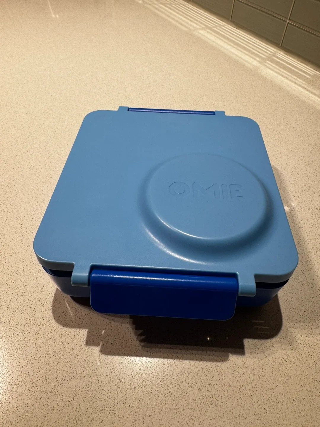 OmieBox Blue Bento Lunch Box image indicator(8)