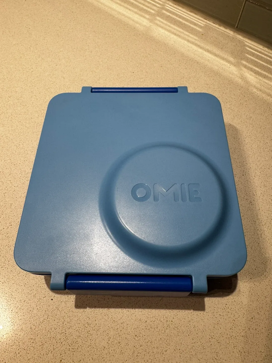 OmieBox Blue Bento Lunch Box image indicator(7)