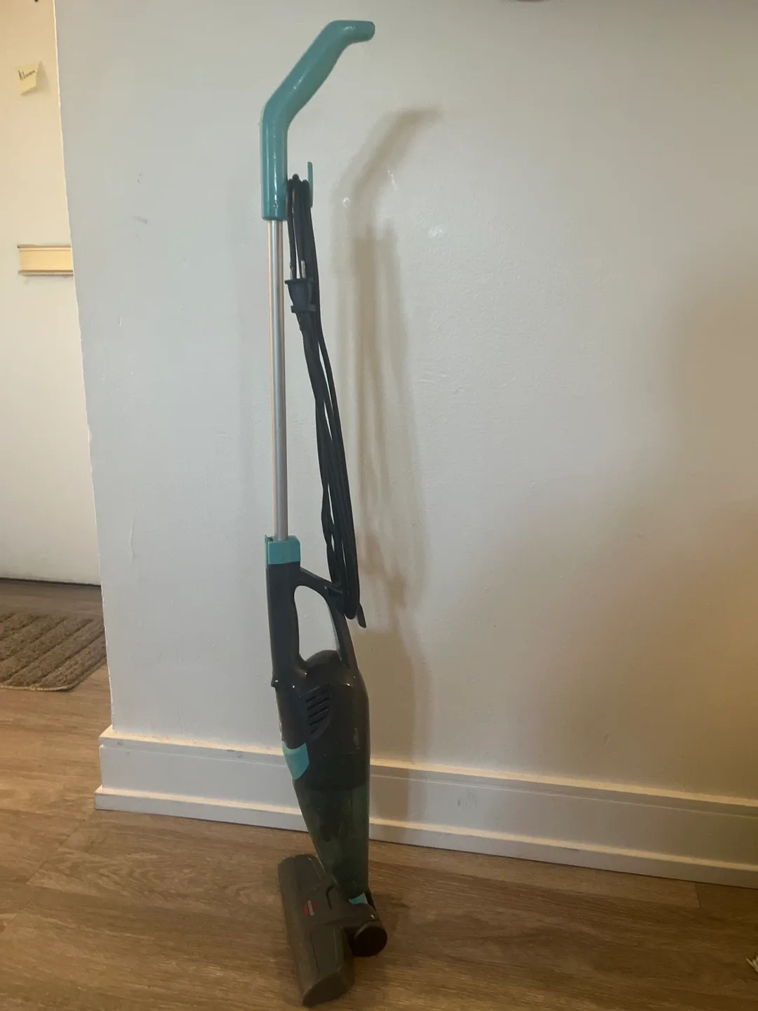 Bissell FeatherWeight Stick Lightweight Bagless Vacuum