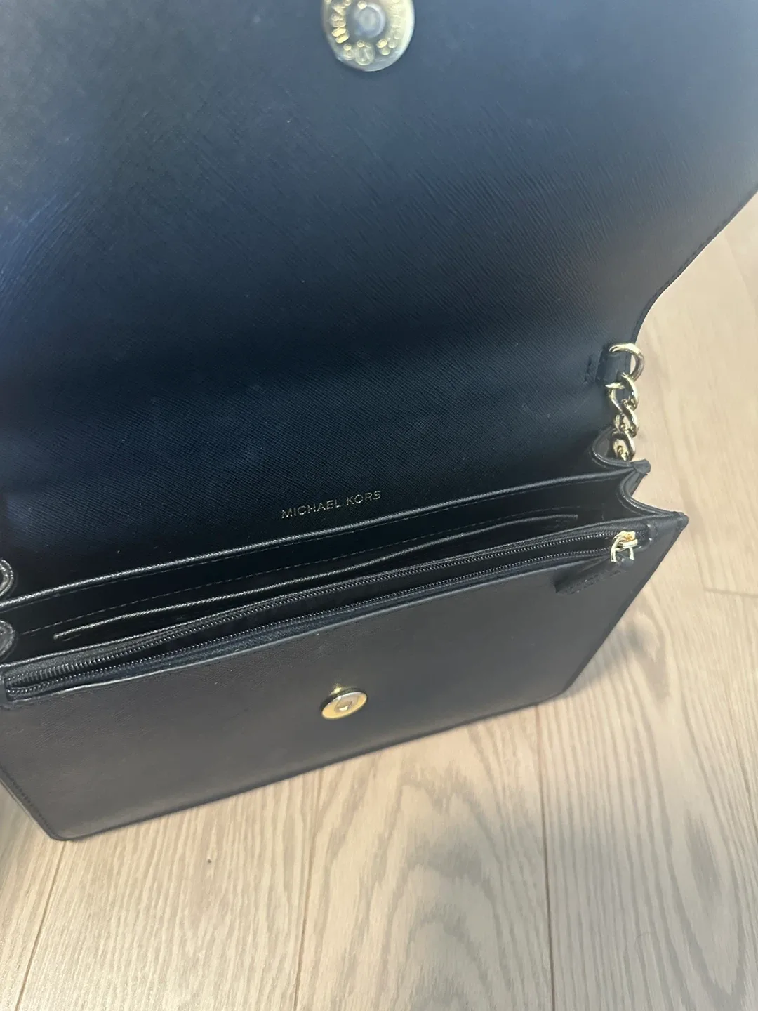 Michael Kors Black Crossbody Bag image indicator(3)