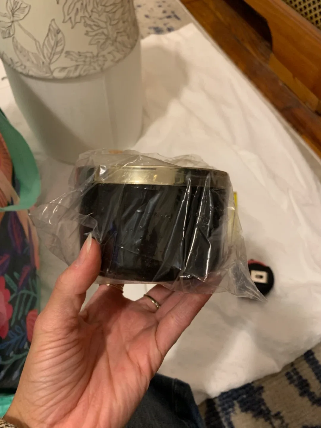 2–Z Gallerie Black Ceramic Containers image indicator(5)