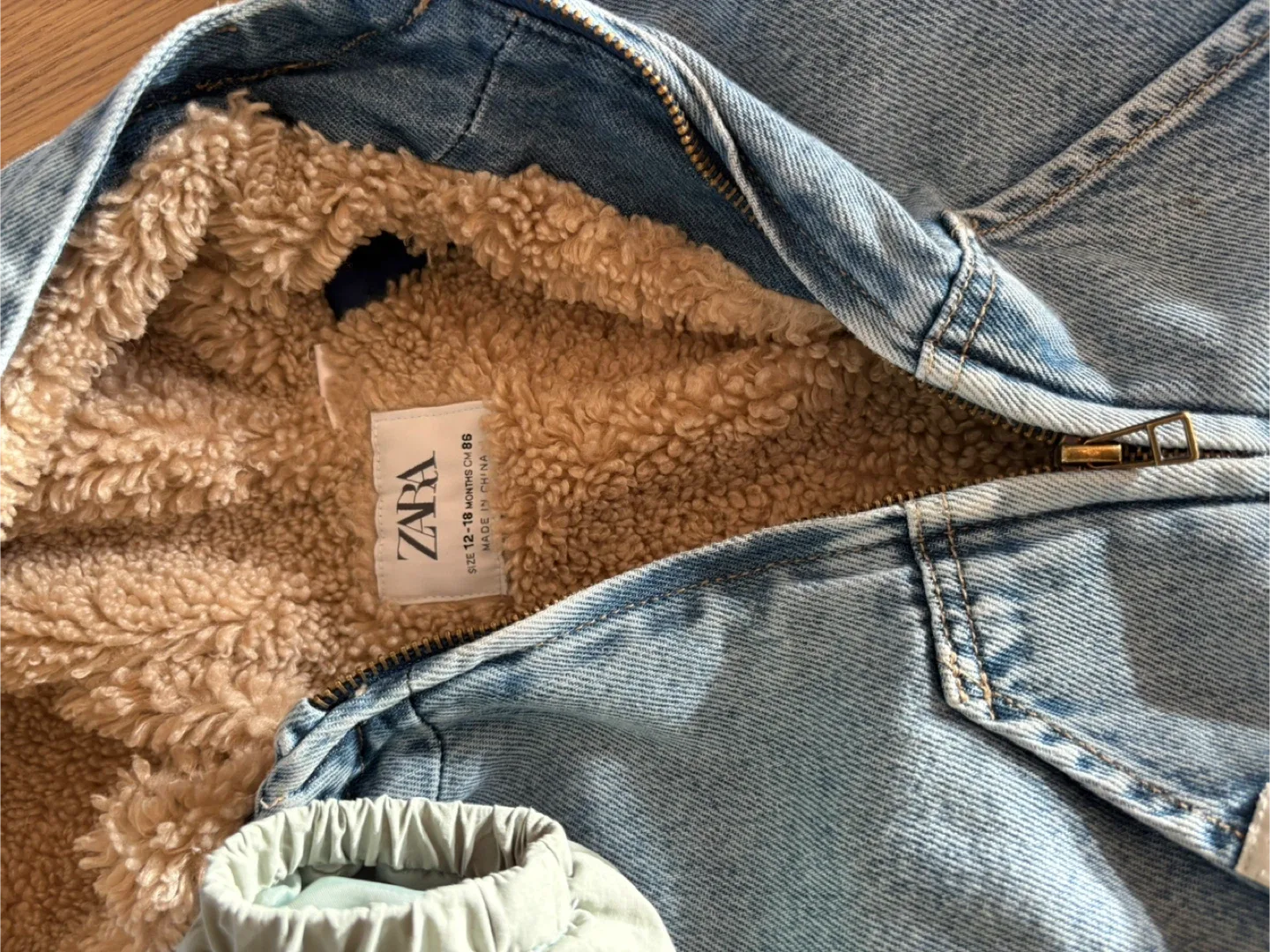 Zara jackets 12-18m like new image indicator(2)