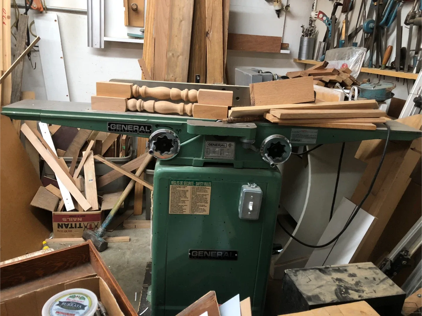 🪚 General 6” Jointer - Heavy-Duty Woodworking Tool (edmonton) image indicator(3)