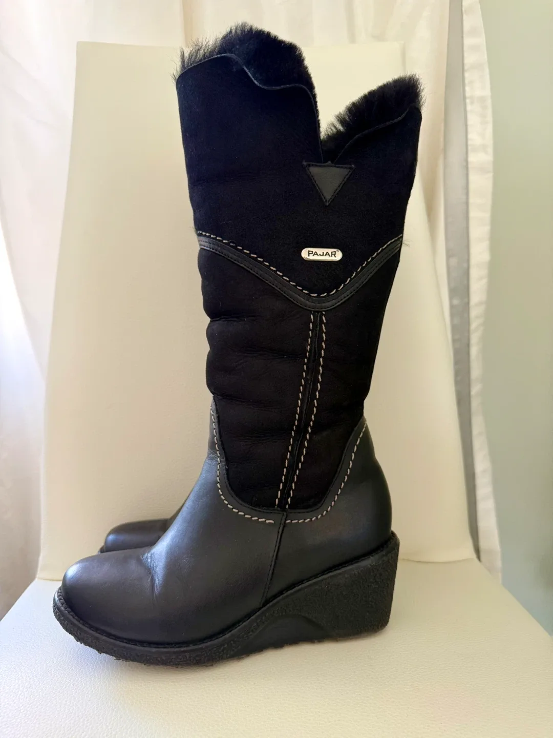 Pajar Black Winter Boots - size 6.5 image indicator(2)