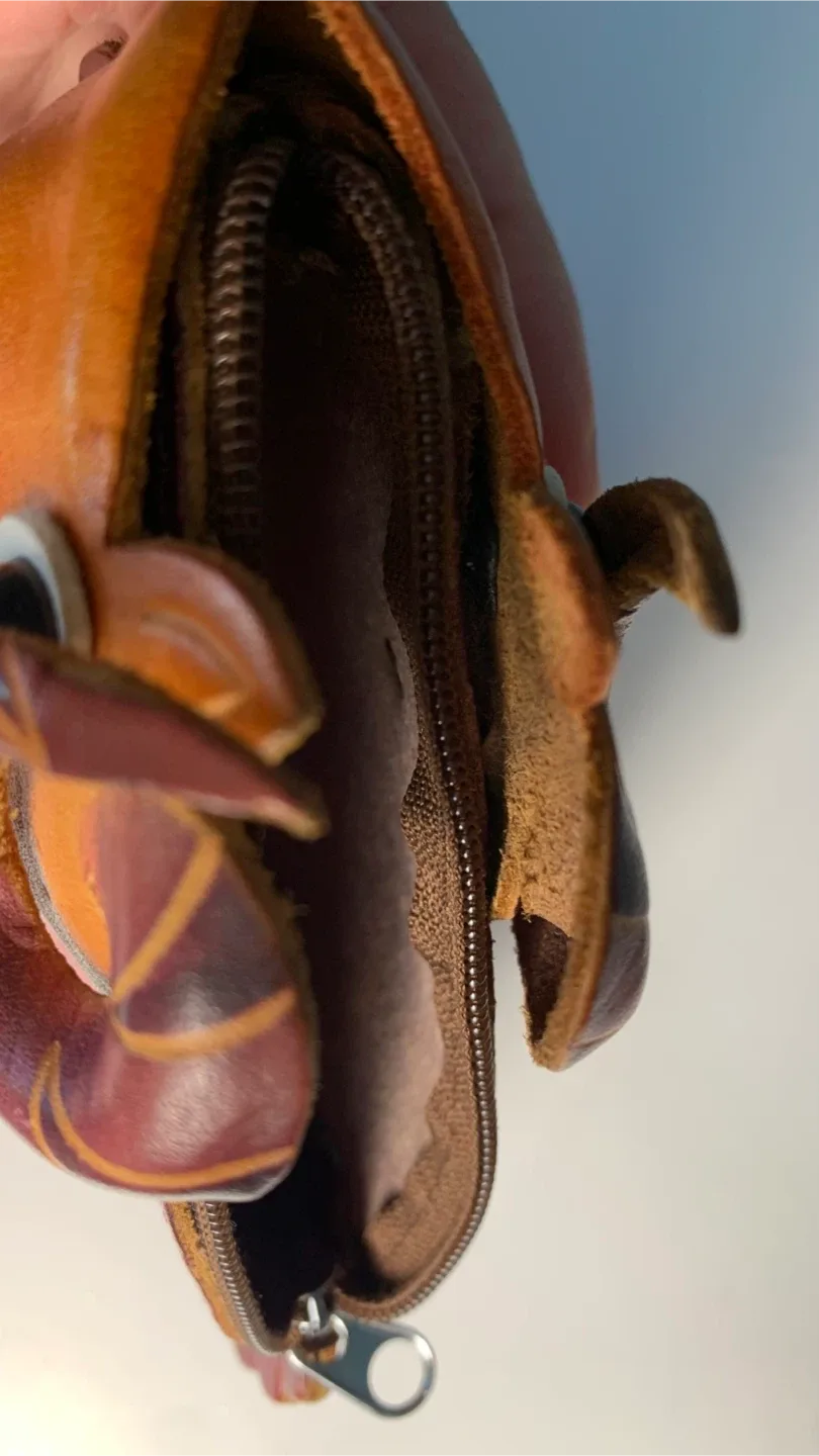 Unique Handmade Leather Sheep Coin Purse image indicator(9)