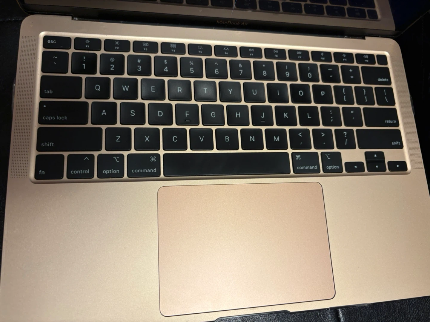 MacBook Air 2020 - photo 4
