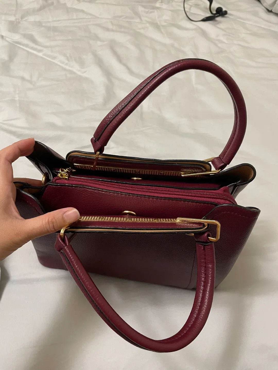 Kailifeinuo Burgundy Handbag image indicator(4)