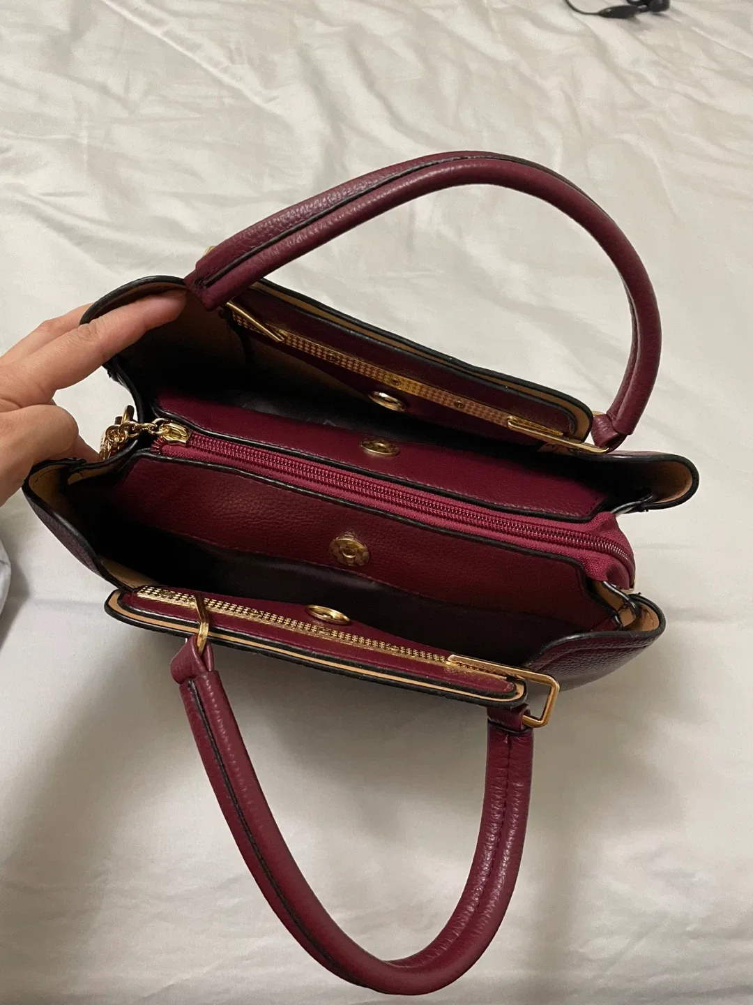 Kailifeinuo Burgundy Handbag image indicator(6)