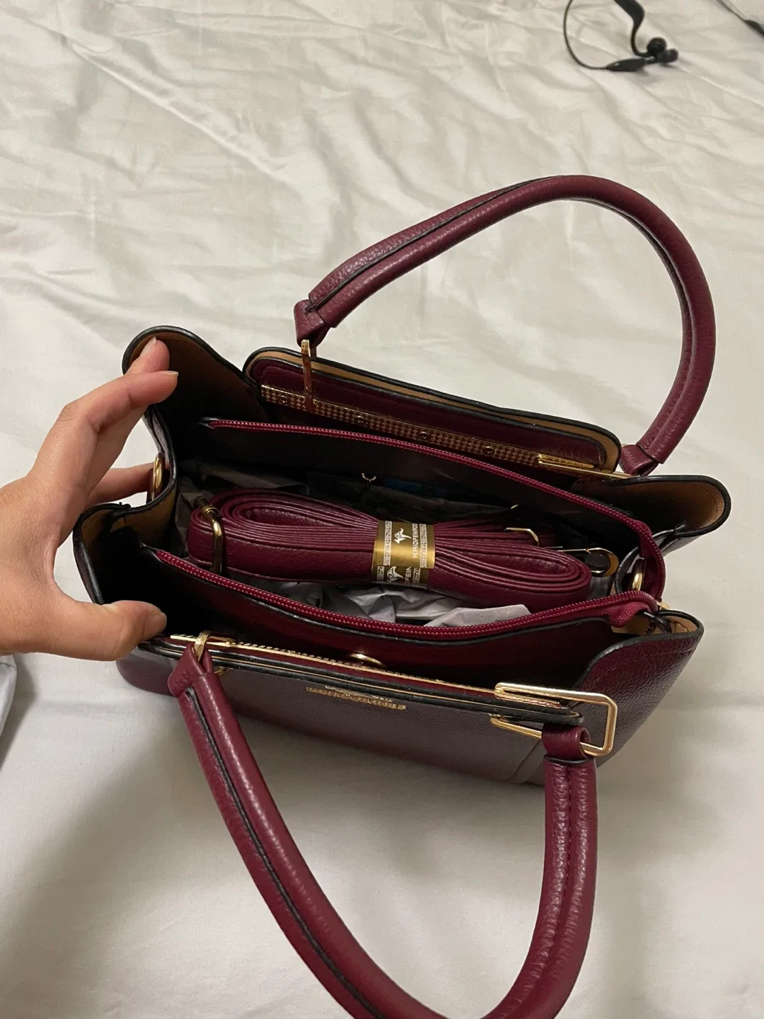 Kailifeinuo Burgundy Handbag image indicator(3)