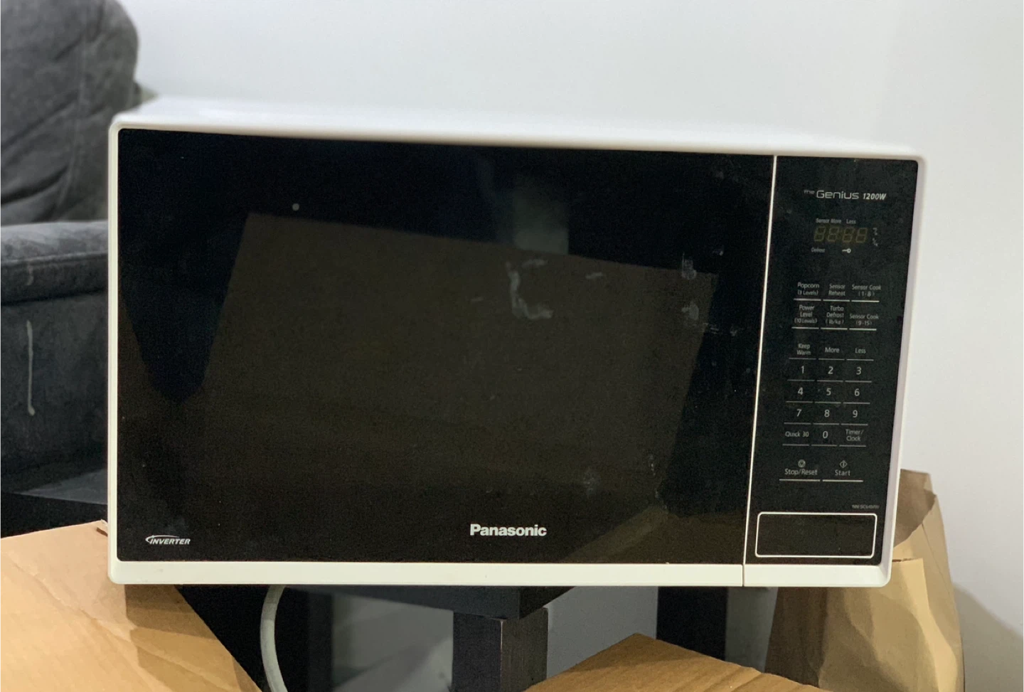 Panasonic The Genius Sensor Microwave - Black - photo 2