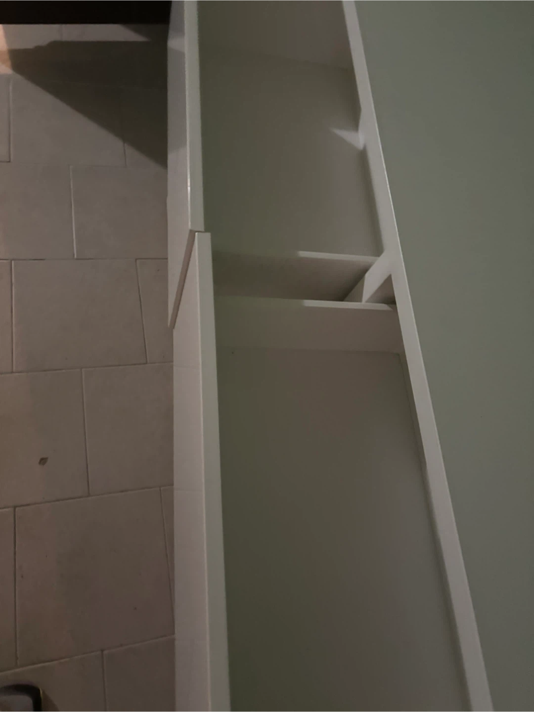 IKEA SELSVIKEN White Cabinet - photo 4